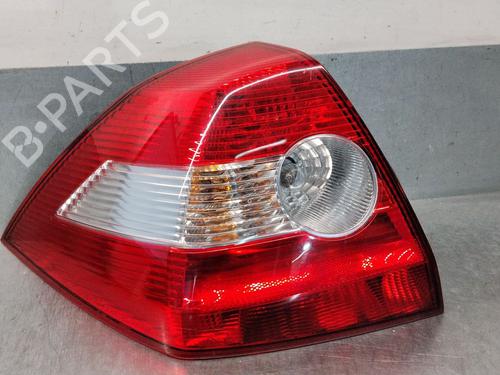 left-taillight-renault-megane-ii-saloon-lm01_-2003-39950487 main image