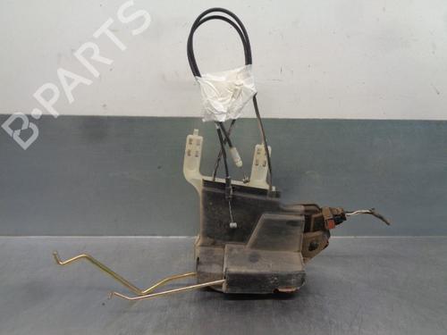Used Front right lock HYUNDAI TUCSON (JM) 2.0 CRDi (140 hp) 10383624