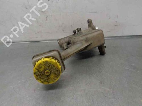 Brake master cylinder NISSAN X-TRAIL I (T30) 2.2 dCi | BP6874433M77 