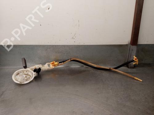 Used Fuel pump AUDI Q3 (8UB, 8UG) 2.0 TDI (150 hp) 29427839