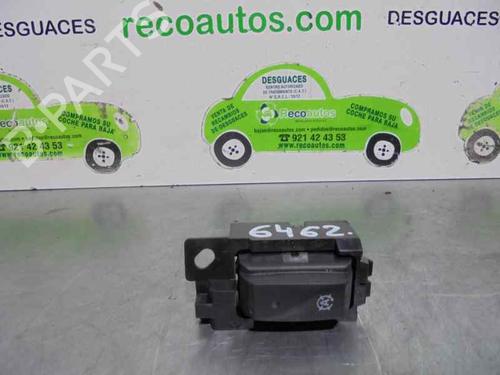 Used Switch DACIA DOKKER MPV (KE_) 1.5 dCi (KEAJ, KEAH) (90 hp) 12186651