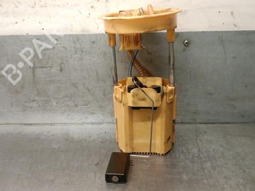 Used Fuel pump FORD S-MAX (WA6) 2.0 TDCi (140 hp) 31958638