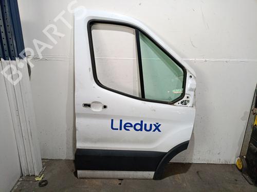 Used Right front door Right front door 37219323 37219323
