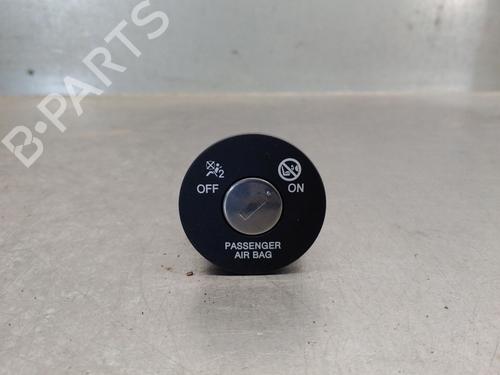 BP31951595I30 main image