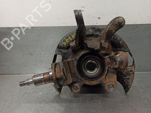 Used Right front steering knuckle NISSAN PRIMERA Hatchback (P10) 2.0 D (75 hp) 17043524