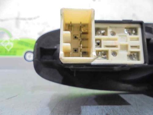 Right front window switch HYUNDAI ACCENT II (LC) 1.5 CRDi | BP2097792I26 