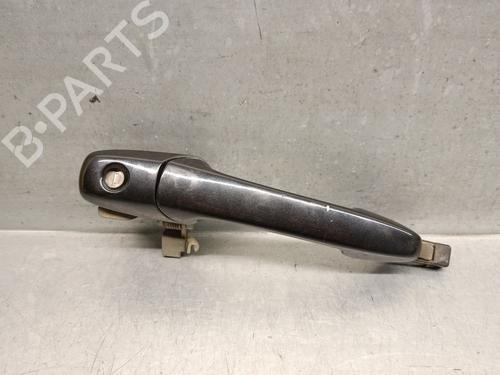 Używane Klamka zewnętrzna drzwi przednich lewych MAZDA 6 Hatchback (GG) 2.0 DI (GG14) (121 hp) 30961004