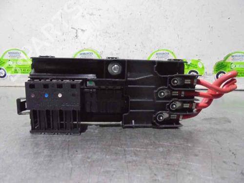 Used Fuse box MERCEDES-BENZ E-CLASS (W211) E 240 (211.061) (177 hp) 2311562