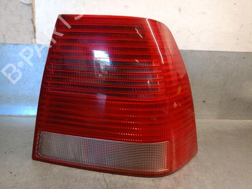 Used Right taillight Right taillight VW BORA I (1J2) 1.9 TDI (101 hp) 33984017 33984017
