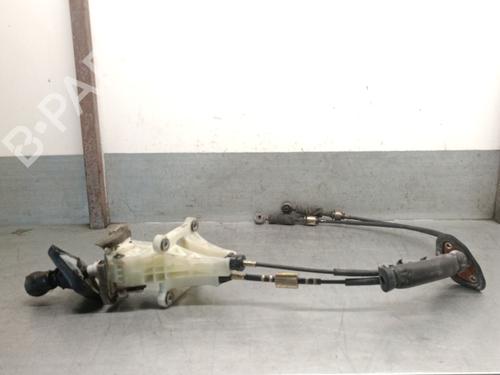 Gear lever MITSUBISHI GRANDIS (NA_W) 2.0 DI-D (NA8W) | BP28303025M90 