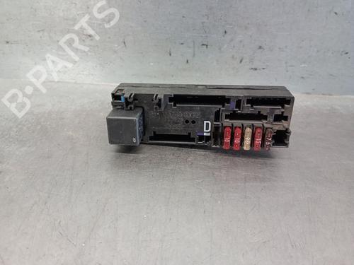 Used Fuse box Fuse box MERCEDES-BENZ E-CLASS (W210) E 200 CDI (210.007) (102 hp) 34174695 34174695