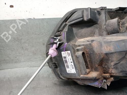 Right headlight DACIA SANDERO II 1.0 SCe 75 (B8JC, B8JD, B8NC) | BP28726008C29 
