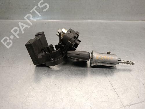Used Ignition barrel OPEL ZAFIRA A MPV (T98) 2.2 DTI 16V (F75) (125 hp) 30303122