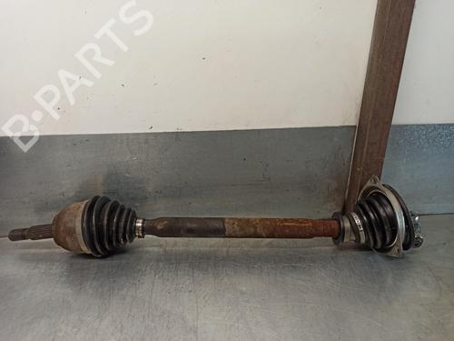 Used Left front driveshaft RENAULT LAGUNA I Grandtour (K56_) 2.0 16V (K56D, K56M) (139 hp) 13210625