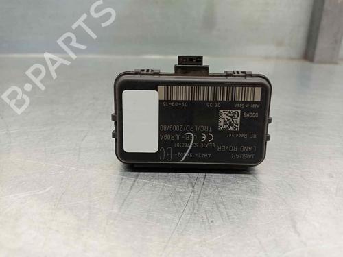 Used Electronic module LAND ROVER RANGE ROVER SPORT II (L494) 3.0 TDV6 4x4 (258 hp) 13911463