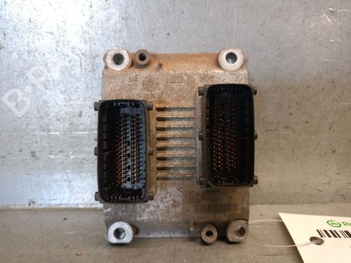 Used Engine control unit (ECU) Engine control unit (ECU) FIAT IDEA (350_) 1.4 16V (95 hp) 33120864 33120864