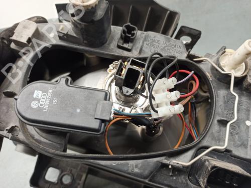 Right headlight SEAT CORDOBA (6K2) 1.9 TDI | BP17364510C29 
