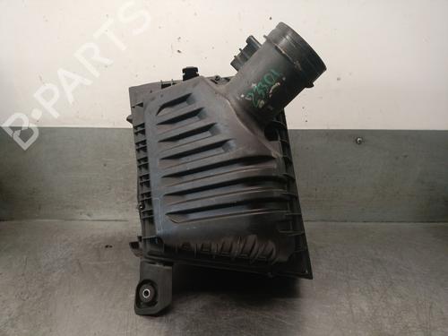 Used Air filter box BMW X1 (F48) sDrive 18 d (150 hp) 27891149