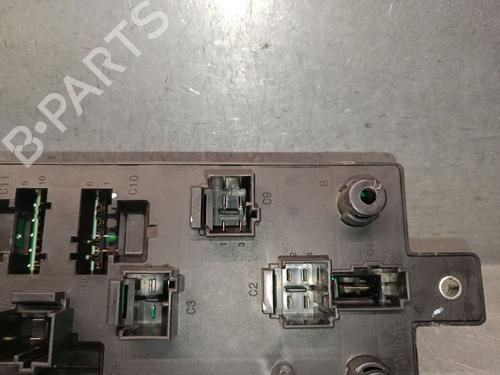 Fuse box LAND ROVER DEFENDER Station Wagon (L663) D250 MHEV 4x4 | BP30317584E1