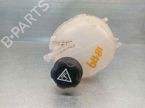 Used Expansion tank PEUGEOT 208 II (UB_, UP_, UW_, UJ_) 1.2 PureTech 75 (75 hp) 13738002