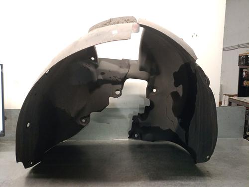 wheel-arch-renault-scenic-ii-jm01_-2003-2004-2005-2006-2007-2008-2009-2010-39536360 main image