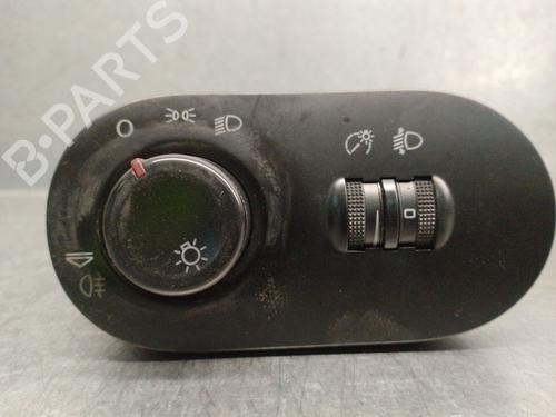 Used Headlight switch SEAT IBIZA III (6L1) 1.2 (64 hp) 31093236