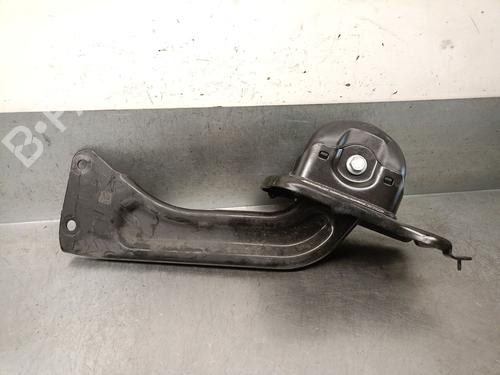 Used Right rear suspension arm VOLVO XC40 (536) Recharge (252 hp) 28807040