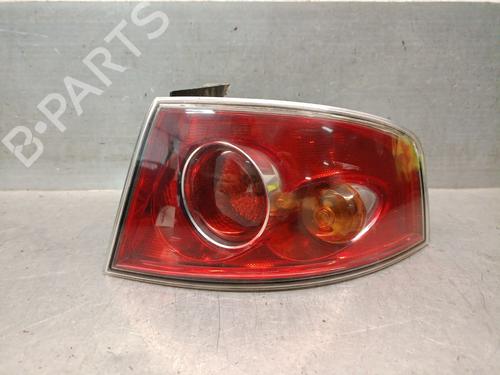 Feu arrière droit SEAT IBIZA III (6L1) 1.9 SDI (64 hp) 31966549