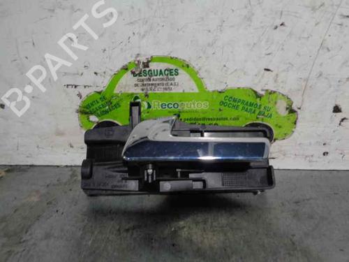 Used Front left interior door handle Front left interior door handle ALFA ROMEO 159 Sportwagon (939_) 2.4 JTDM (939BXD1B, 939BXD12) (200 hp) 5026141 5026141