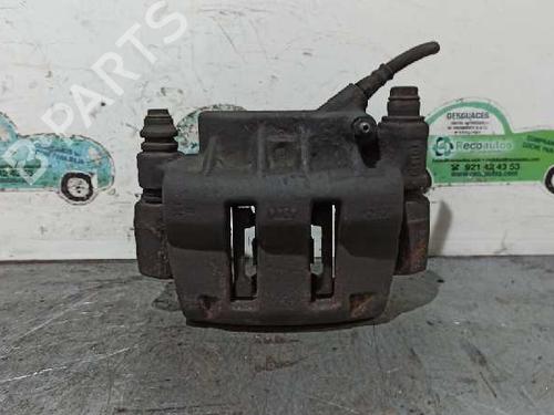 Venstre bremsekaliper foran RENAULT MASTER II Platform/Chassis (ED/HD/UD) 3.0 dCi 140 (ED0S, UD0S) (136 hp) 11615952