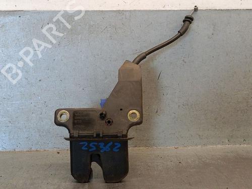 tailgate-lock-audi-a4-b6-8e2-2000-2001-2002-2003-2004-2005-35932087 main image
