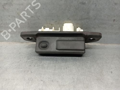Used Tailgate handle TOYOTA YARIS (_P21_, _PA1_, _PH1_) 1.5 Hybrid (MXPH10, MXPH11) (116 hp) 23107888