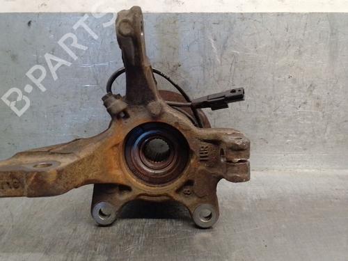 Used Right front steering knuckle Right front steering knuckle NISSAN MICRA IV (K13K, K13KK) 1.2 (80 hp) 33677966 33677966