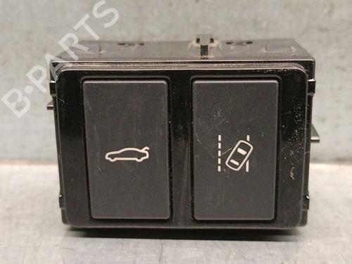 Used Switch Switch JAGUAR XE (X760) 2.0 D (180 hp) 33936995 33936995