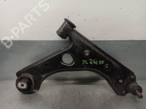 Højre fortil bærearm FIAT PUNTO EVO (199_) 1.4 (199AXB1A) (77 hp) 16087512