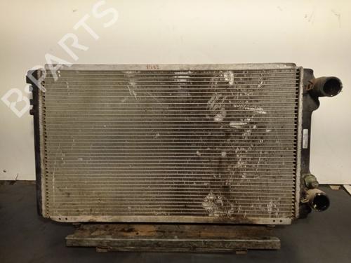 Used Water radiator RENAULT TRAFIC Van (T_, P_, V_) 2.5 D (75 hp) 26322777