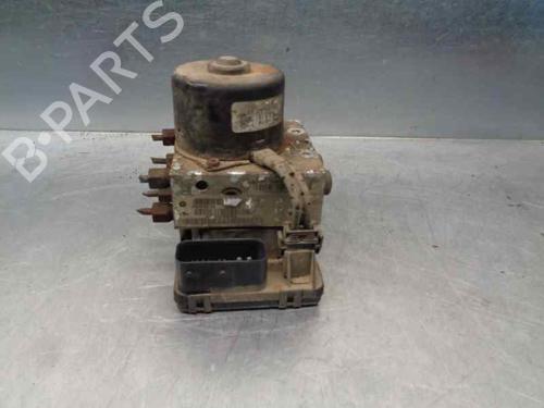 ABS pump CHRYSLER VOYAGER / GRAND VOYAGER III (GS_, NS_) 2.5 TD | BP8218127M43 