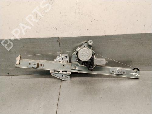 Used Front right window mechanism Front right window mechanism SUZUKI GRAND VITARA II (JT, TE, TD) 2.4 All-wheel Drive (JB424) (169 hp) 39689006 39689006