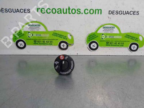 Kombi Kontakt / Stilkkontakt SMART FORTWO Coupe (453) 1.0 (453.342, 453.343) (71 hp) 21019629