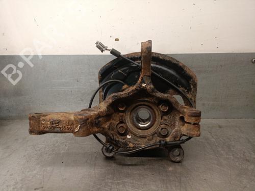 Used Right front steering knuckle NISSAN QASHQAI / QASHQAI +2 I (J10, NJ10, JJ10E) 2.0 (141 hp) 26030017
