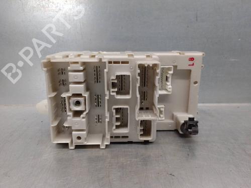 Used Fuse box TOYOTA RAV 4 II (_A2_) [2000-2005]  15612379