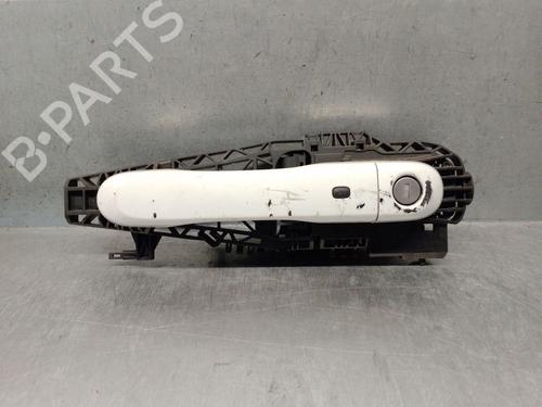 Used Front left exterior door handle Front left exterior door handle JEEP RENEGADE SUV (BU, B1, BV) 1.6 CRD (120 hp) 33937022 33937022