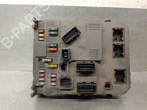 Used Fuse box Fuse box CITROËN BERLINGO / BERLINGO FIRST MPV (MF_, GJK_, GFK_) 1.6 HDI 75 (MF9HW, GJ9HWC, GF9HWC, GN9HWC) (75 hp) 34580575 34580575
