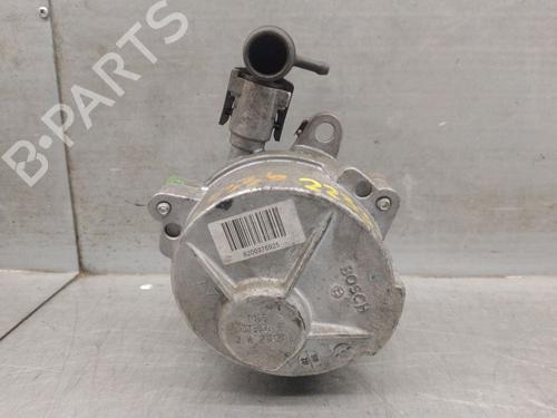 Used Vacuum pump RENAULT SCÉNIC II (JM0/1_) 2.0 dCi (JM1K) (150 hp) 27890203