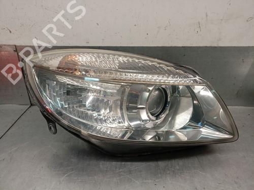 Used Right headlight Right headlight SKODA FABIA II (542) 1.9 TDI (105 hp) 40611282 40611282