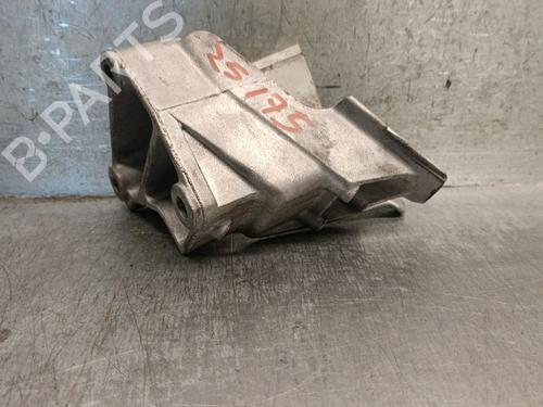 Used Engine mount Engine mount CITROËN XSARA PICASSO (N68) 2.0 HDi (90 hp) 33942868 33942868