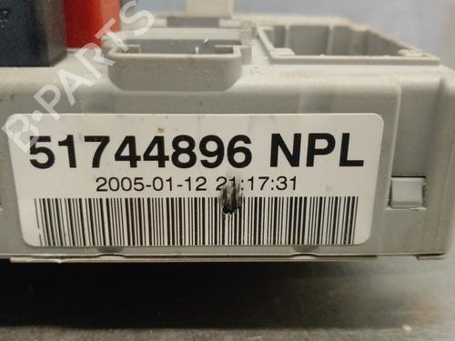 Sikringsdåse FIAT DOBLO Box Body/MPV (223_) 1.9 JTD | BP30144190E1 