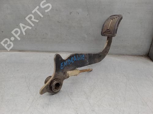 koblingspedal RENAULT 4 Box Body/MPV (R21_, R23_) 1.1 (2370, 210B) (34 hp) 16855250