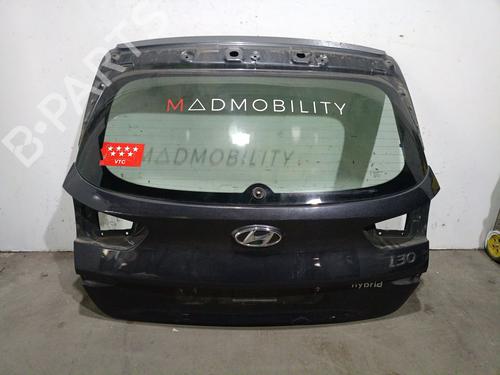 tailgate-hyundai-i30-estate-pde-2017-32733045 main image