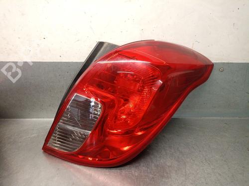 Used Right taillight Right taillight 37200067 37200067